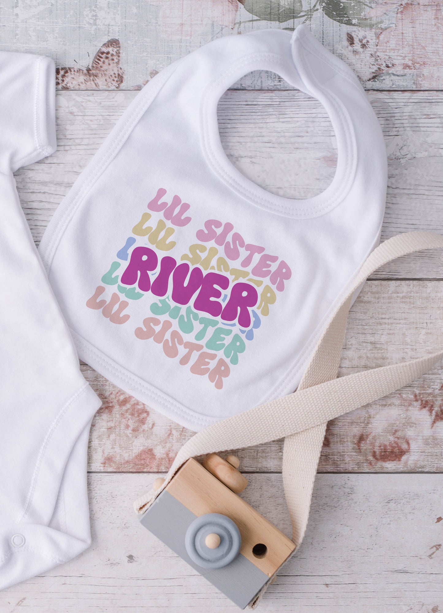 Little Sister - Retro Wavy Design