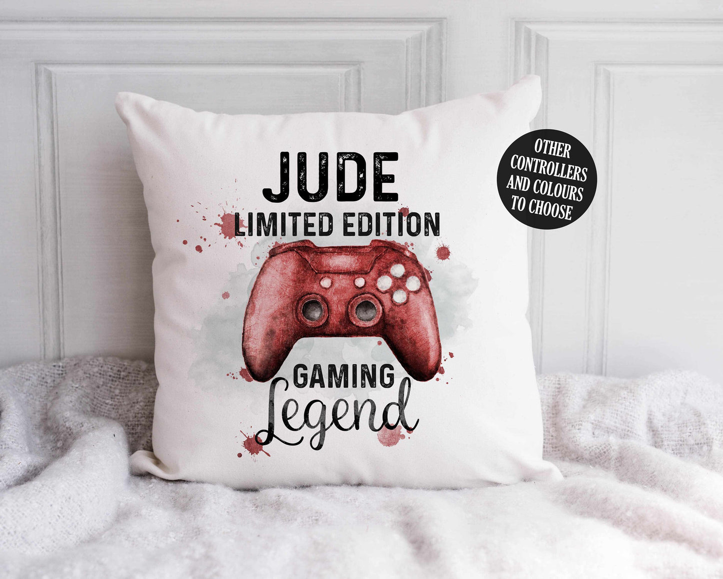 Personalised Gaming Legend Cushion, Gamer Pillow, Christmas Gift Idea for Teenagers, Gaming Gift, Matching Blanket, Super Soft Charpie