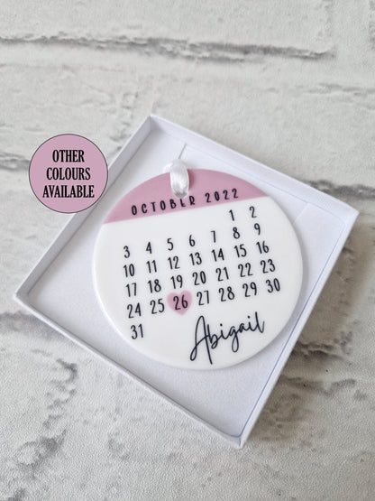Personalised Date Ornament, Birthday Anniversary Gift, 18th, 21st, 30th, ANY AGE, Calendar Date, Gift Idea for Her and Him, Ceramic Gift Tag